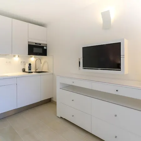 酒店 Traverse Des Artistes 3*