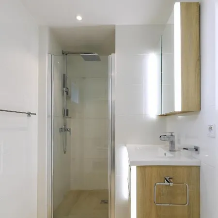 Traverse Des Artistes 酒店 3*