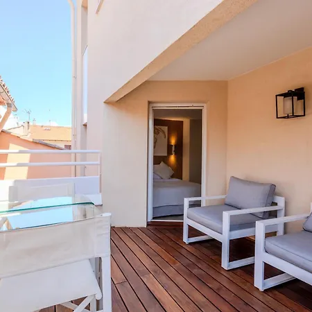 Traverse Des Artistes 3*