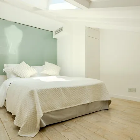 Traverse Des Artistes 酒店 3*