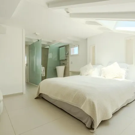 Traverse Des Artistes 酒店 3*