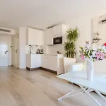 Traverse Des Artistes Hotel Cannes