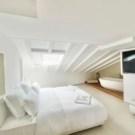 Hotel Traverse Des Artistes