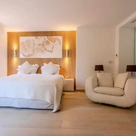 Otel Traverse Des Artistes Cannes