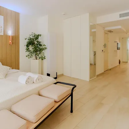 Otel Traverse Des Artistes Cannes
