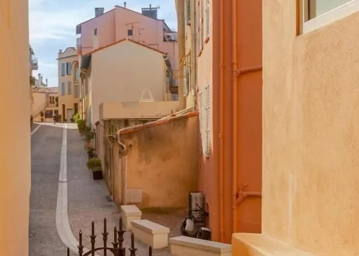 Otel Traverse Des Artistes Cannes